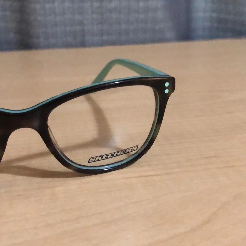 Skechers blue and brown juniors demo lenses